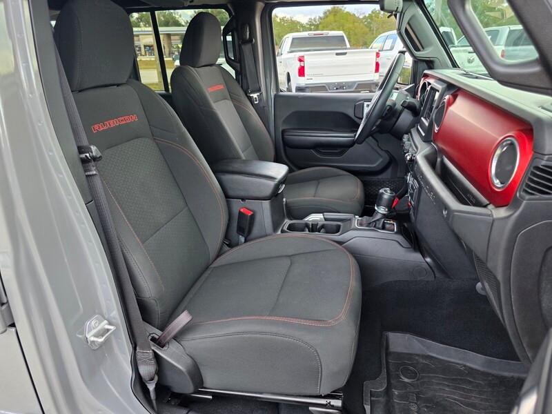 used 2018 Jeep Wrangler Unlimited car, priced at $29,999