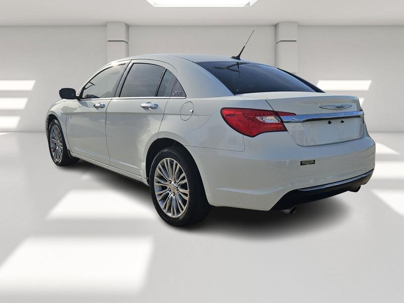 used 2011 Chrysler 200 car, priced at $9,999