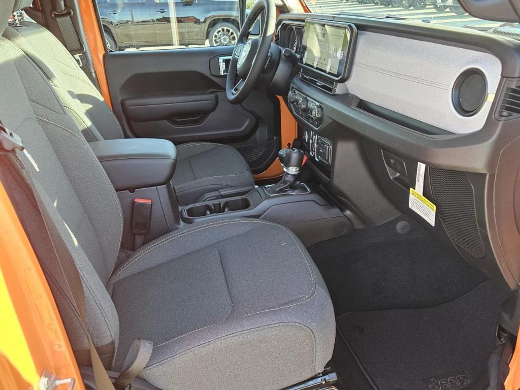 new 2025 Jeep Wrangler car, priced at $42,414