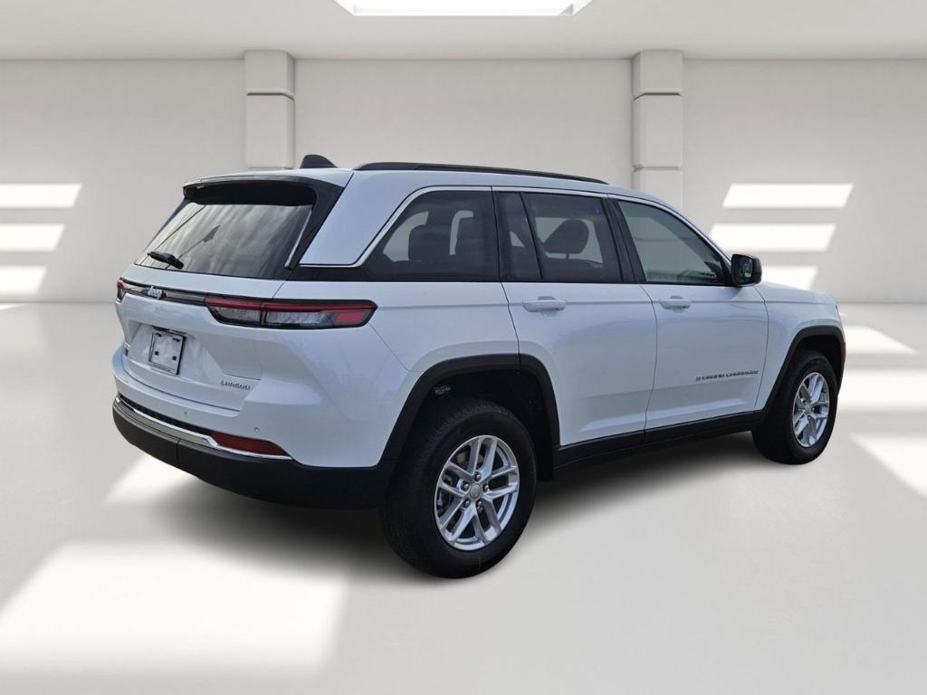 new 2025 Jeep Grand Cherokee car, priced at $34,972