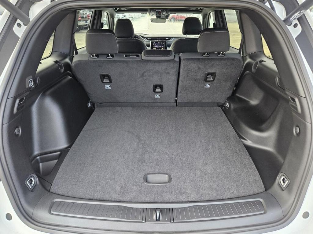 new 2025 Jeep Grand Cherokee car, priced at $34,972