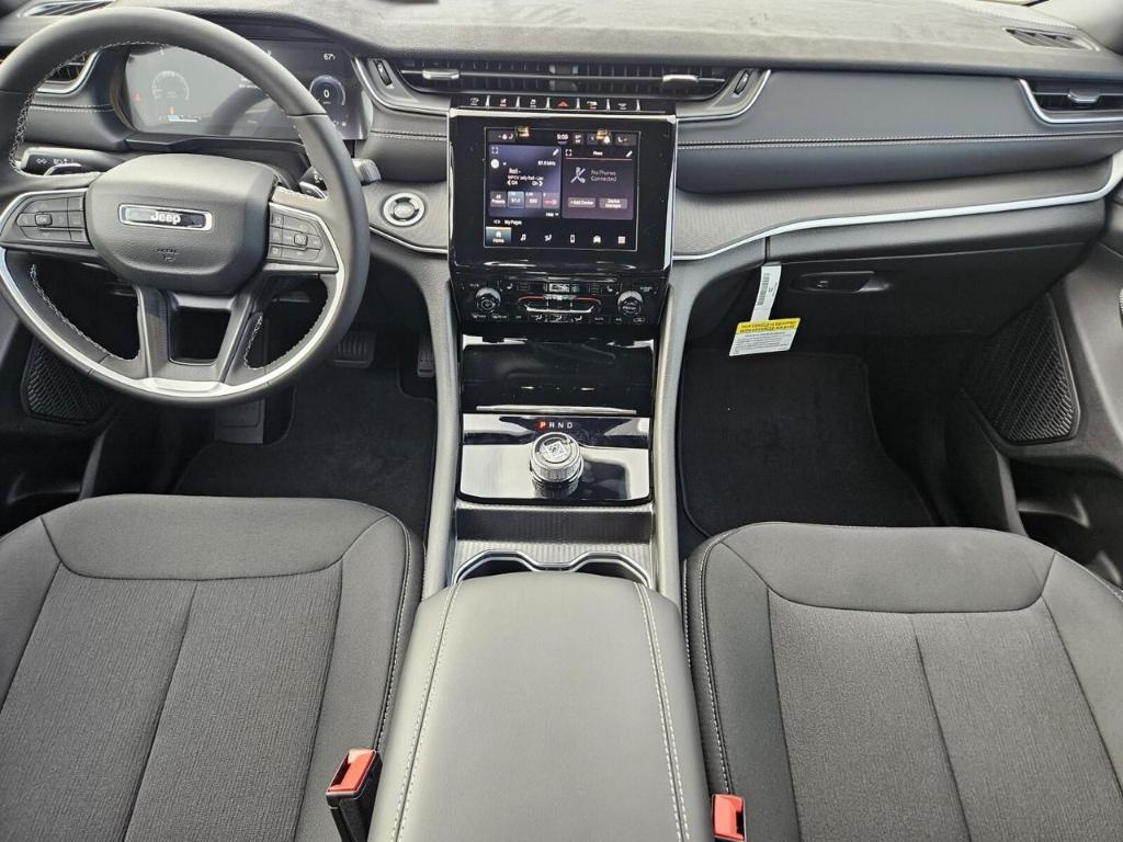 new 2025 Jeep Grand Cherokee car, priced at $34,972