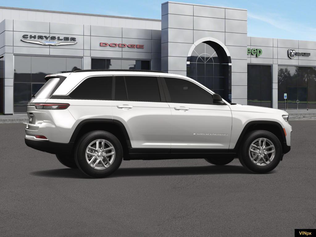 new 2025 Jeep Grand Cherokee car, priced at $39,722