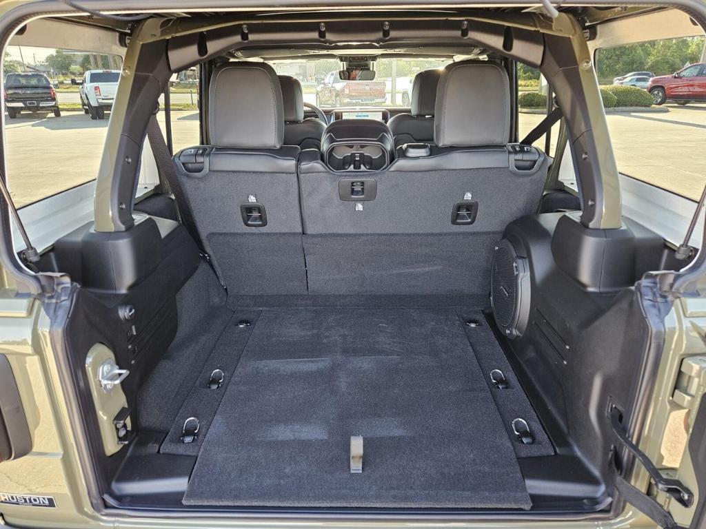 new 2025 Jeep Wrangler car, priced at $100,195