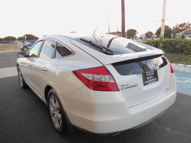 used 2010 Honda Accord Crosstour car, priced at $12,991