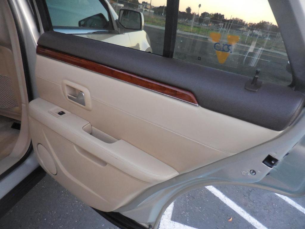 used 2009 Cadillac SRX car, priced at $8,991