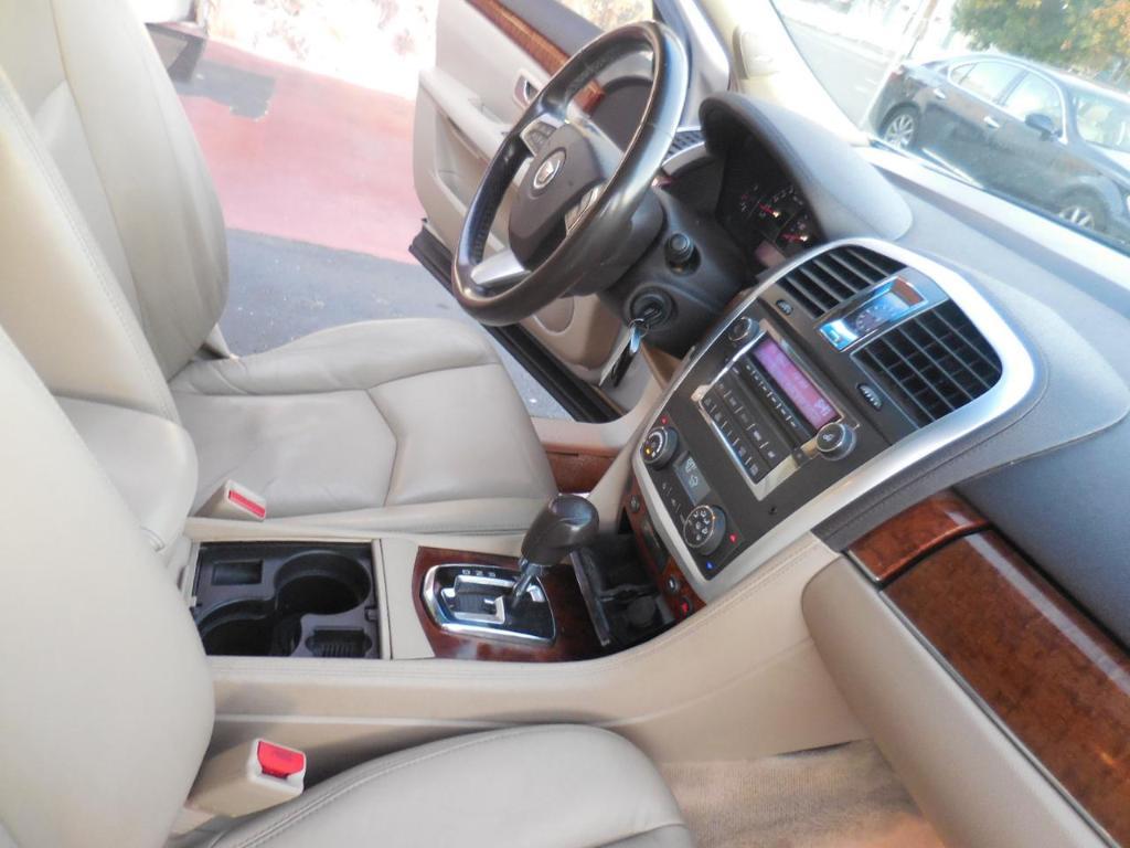 used 2009 Cadillac SRX car, priced at $8,991