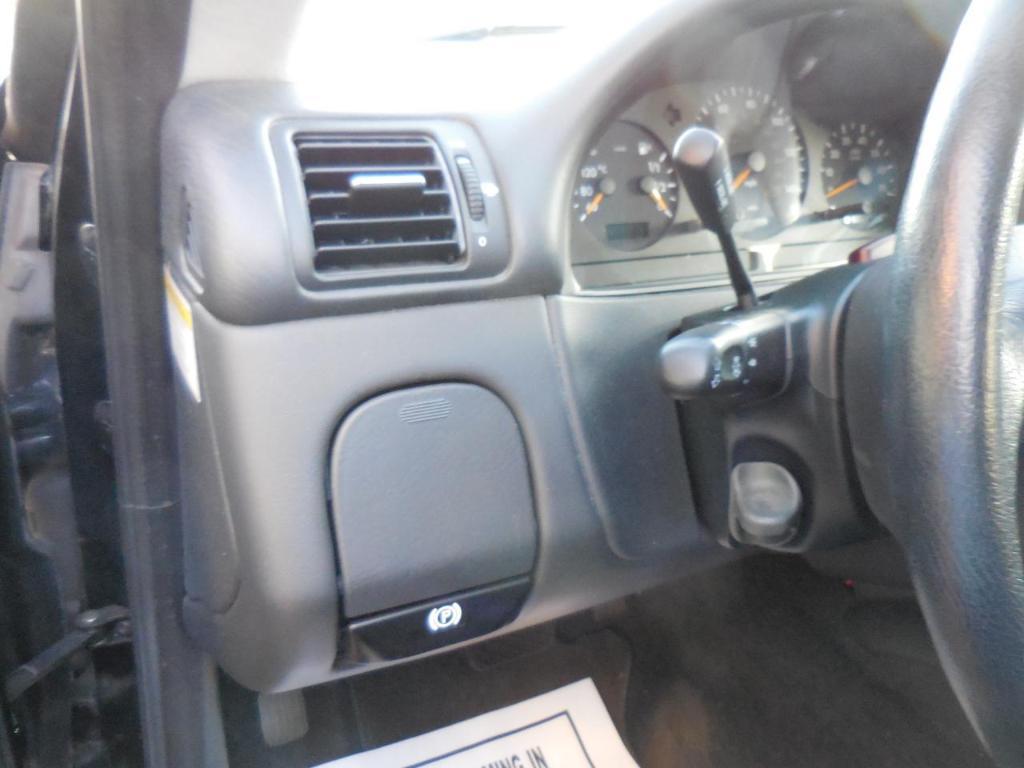 used 2005 Mercedes-Benz M-Class car, priced at $7,991