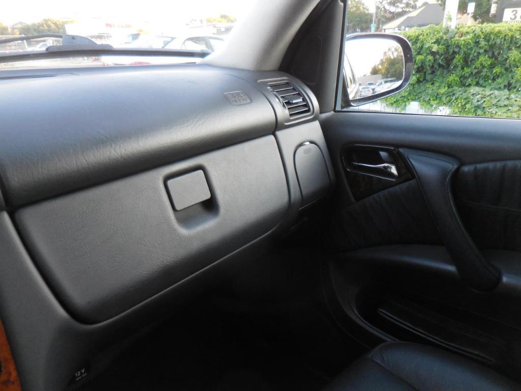 used 2005 Mercedes-Benz M-Class car, priced at $7,991