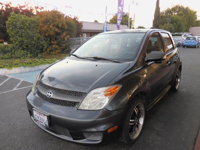 used 2006 Scion xA car, priced at $6,991