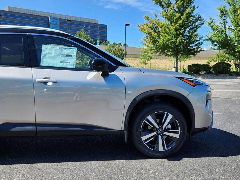 new 2024 Nissan Rogue car, priced at $38,978