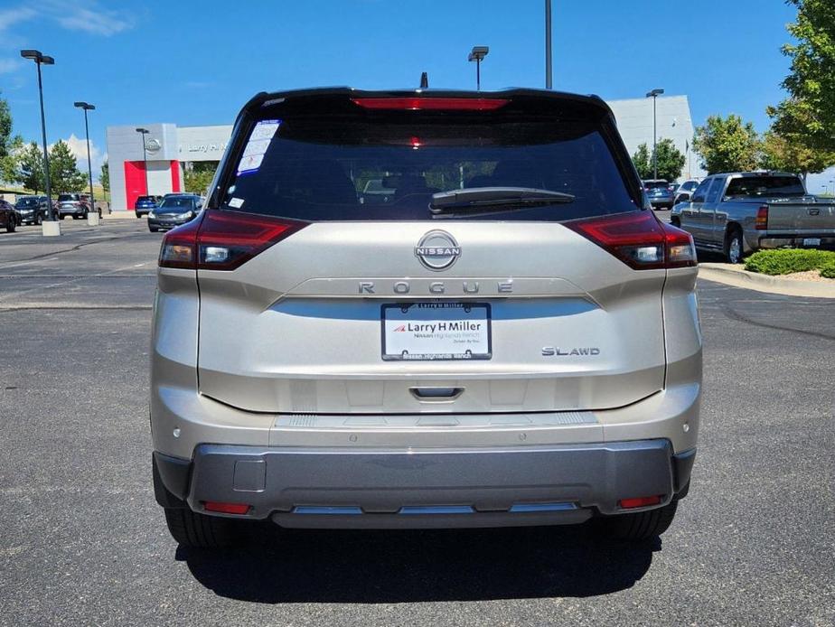 new 2024 Nissan Rogue car, priced at $38,978