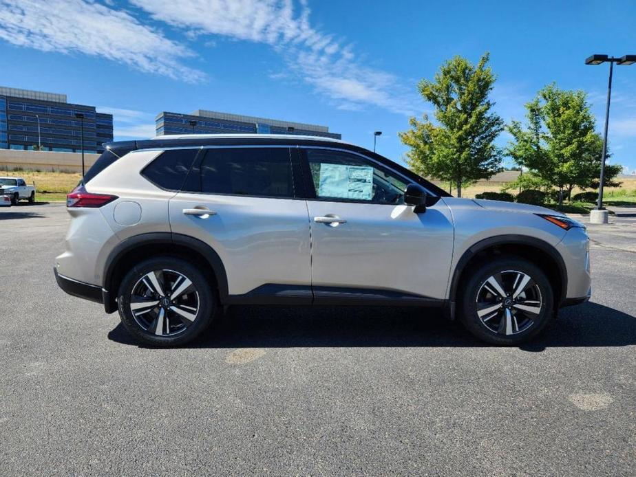 new 2024 Nissan Rogue car, priced at $38,978