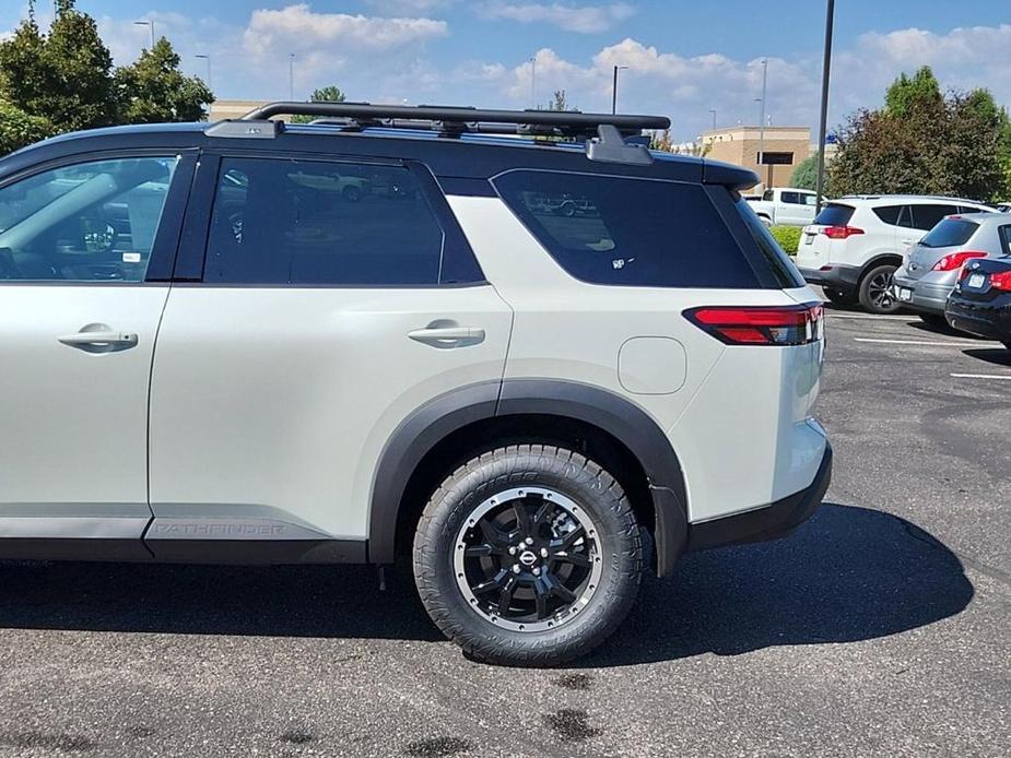 new 2024 Nissan Pathfinder car, priced at $43,422