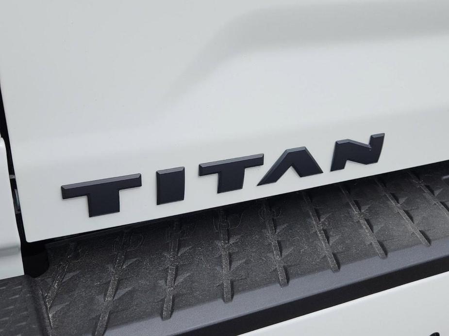 new 2024 Nissan Titan car, priced at $53,450