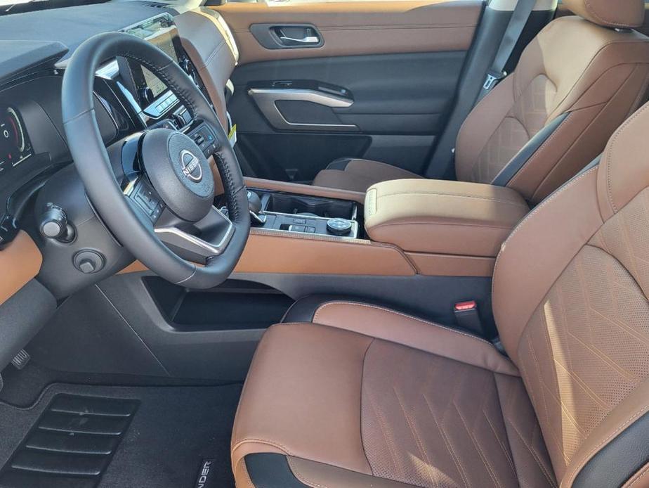 new 2025 Nissan Pathfinder car, priced at $55,989