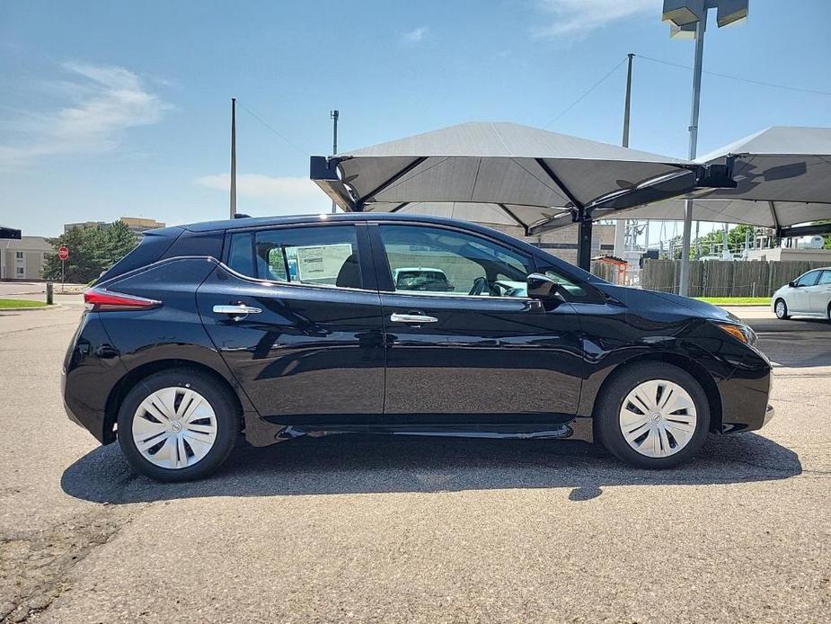 new 2025 Nissan Leaf car, priced at $22,234