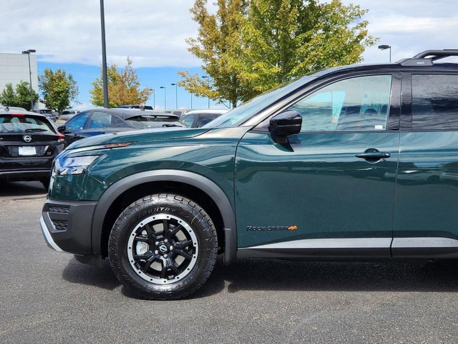 new 2024 Nissan Pathfinder car, priced at $42,660