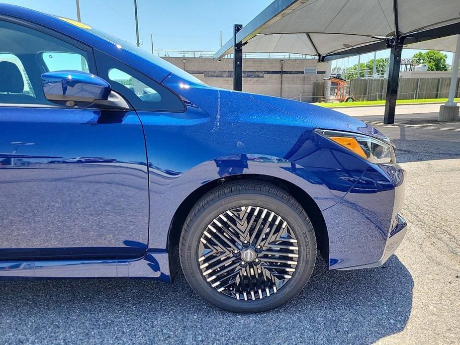 new 2025 Nissan Leaf car, priced at $30,444