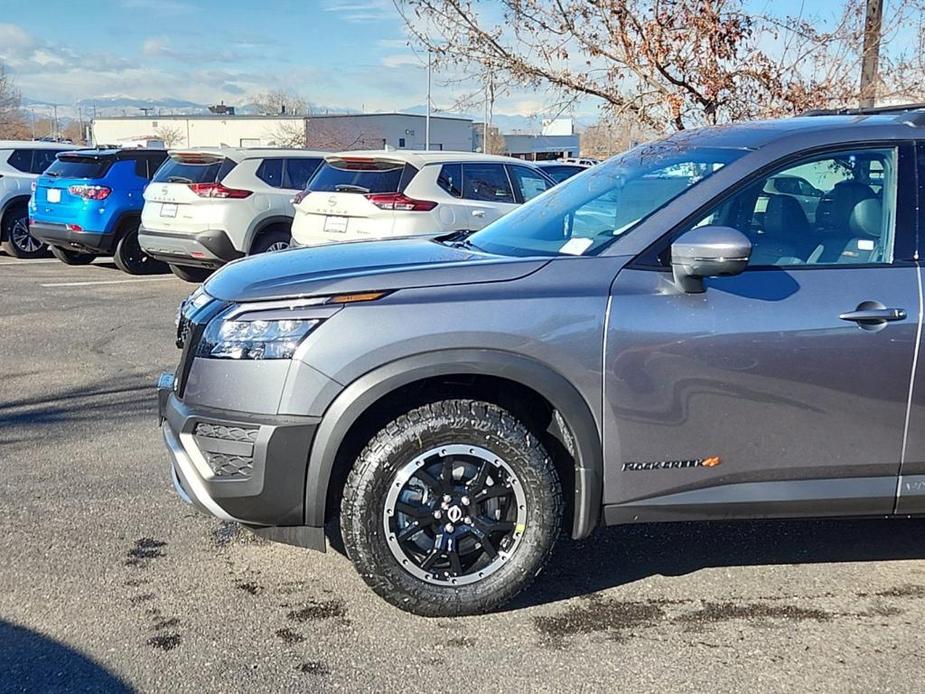 new 2024 Nissan Pathfinder car, priced at $44,649