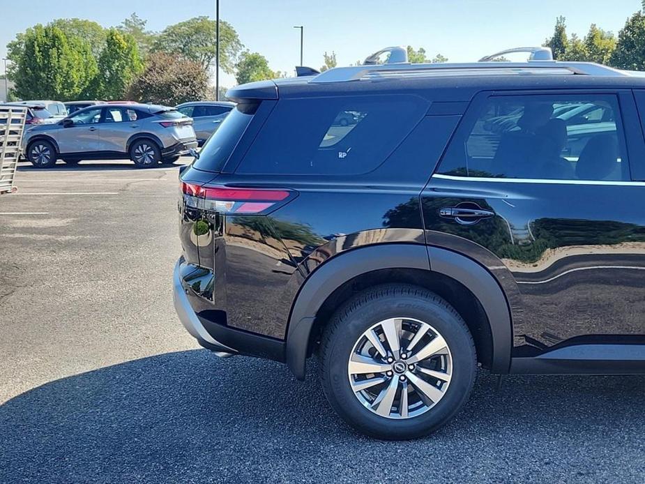 new 2024 Nissan Pathfinder car, priced at $42,495