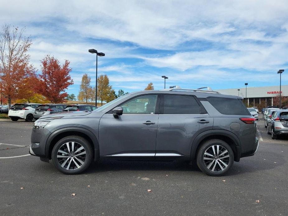 new 2024 Nissan Pathfinder car, priced at $49,921