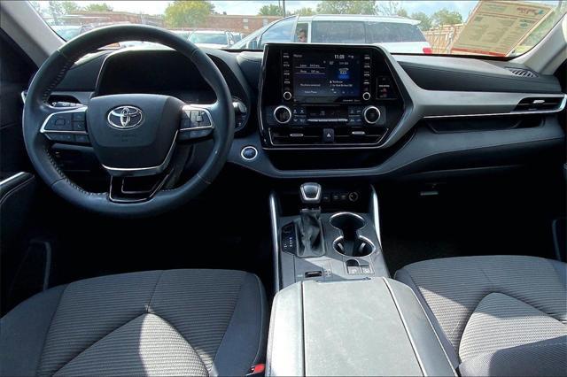 used 2021 Toyota Highlander car, priced at $23,859