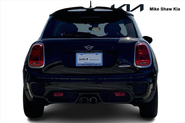 used 2021 MINI Hardtop car, priced at $26,305