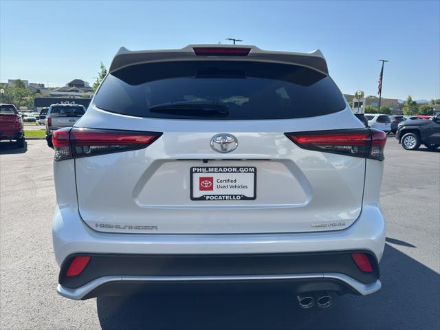 used 2023 Toyota Highlander car, priced at $43,899