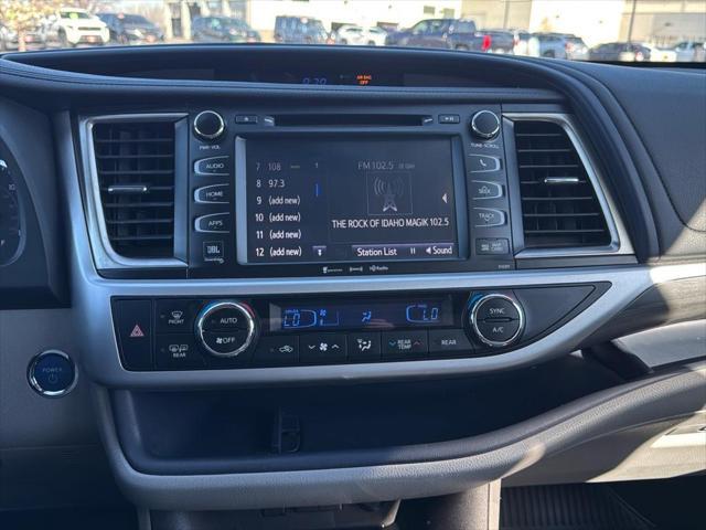 used 2019 Toyota Highlander Hybrid car, priced at $28,995