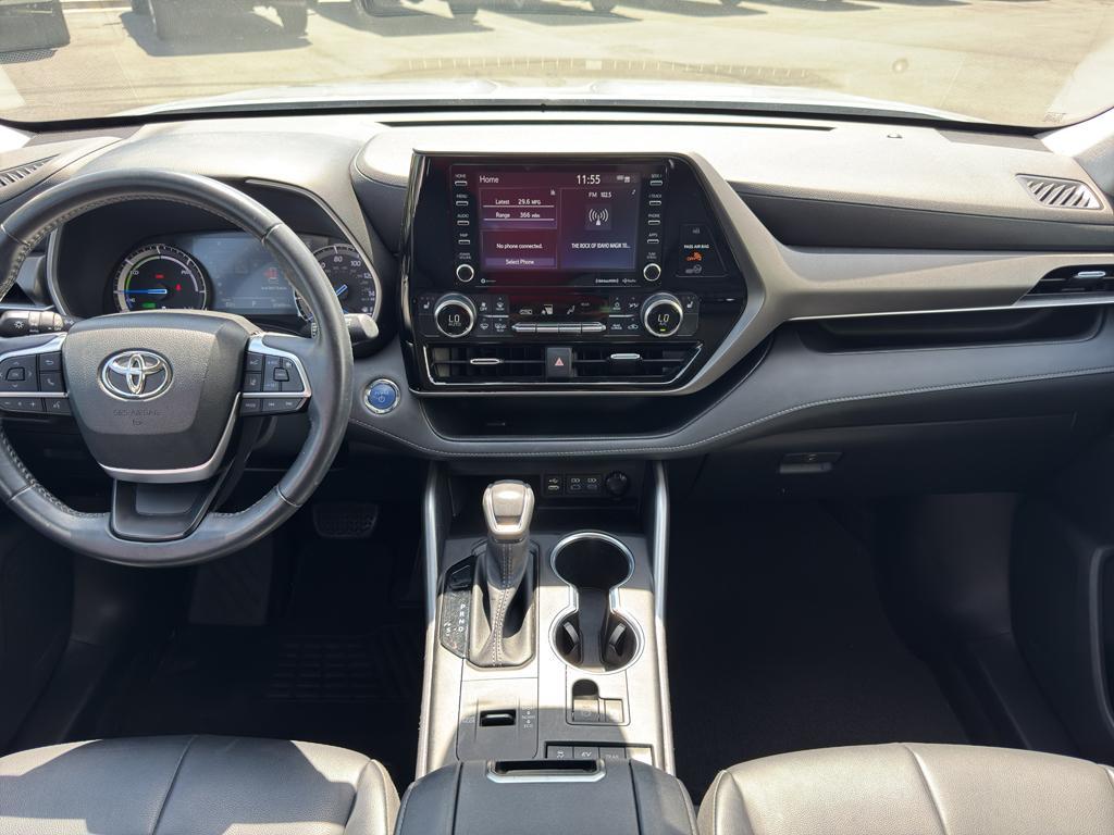 used 2022 Toyota Highlander Hybrid car, priced at $37,299