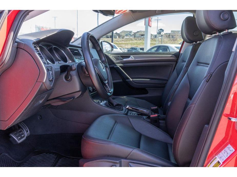 used 2019 Volkswagen Golf Alltrack car, priced at $25,900