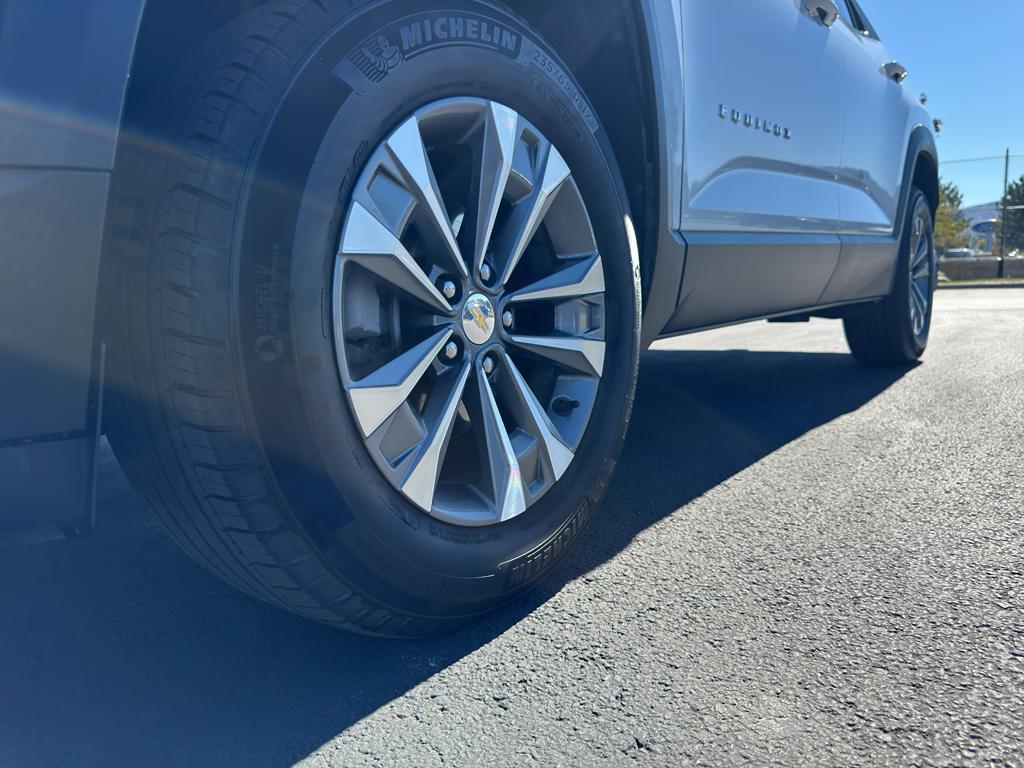used 2025 Chevrolet Equinox car, priced at $30,744