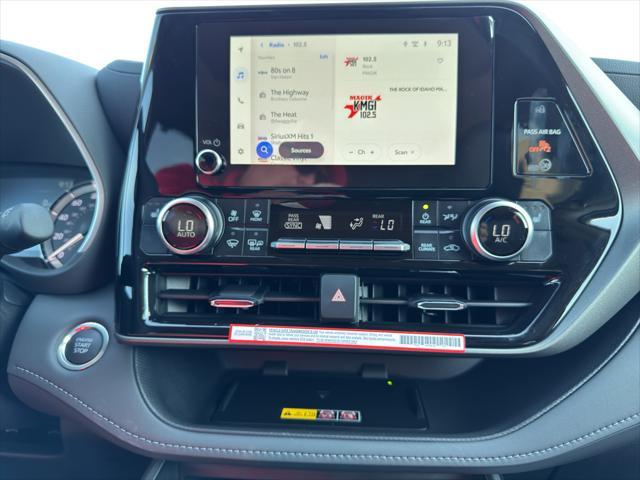 new 2025 Toyota Highlander car, priced at $47,157