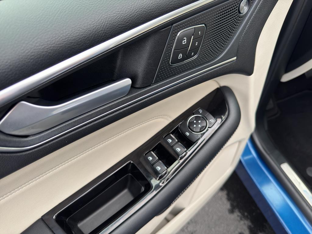 used 2020 Ford Edge car, priced at $19,329