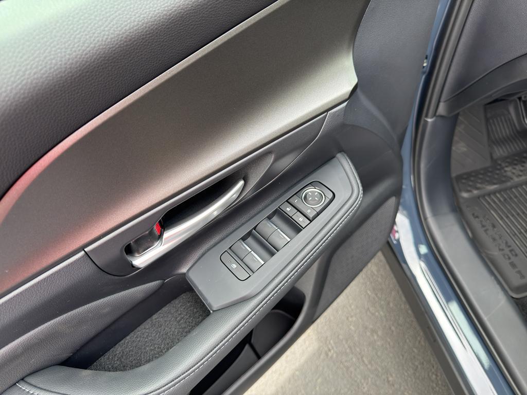 new 2025 Toyota Grand Highlander car, priced at $45,503