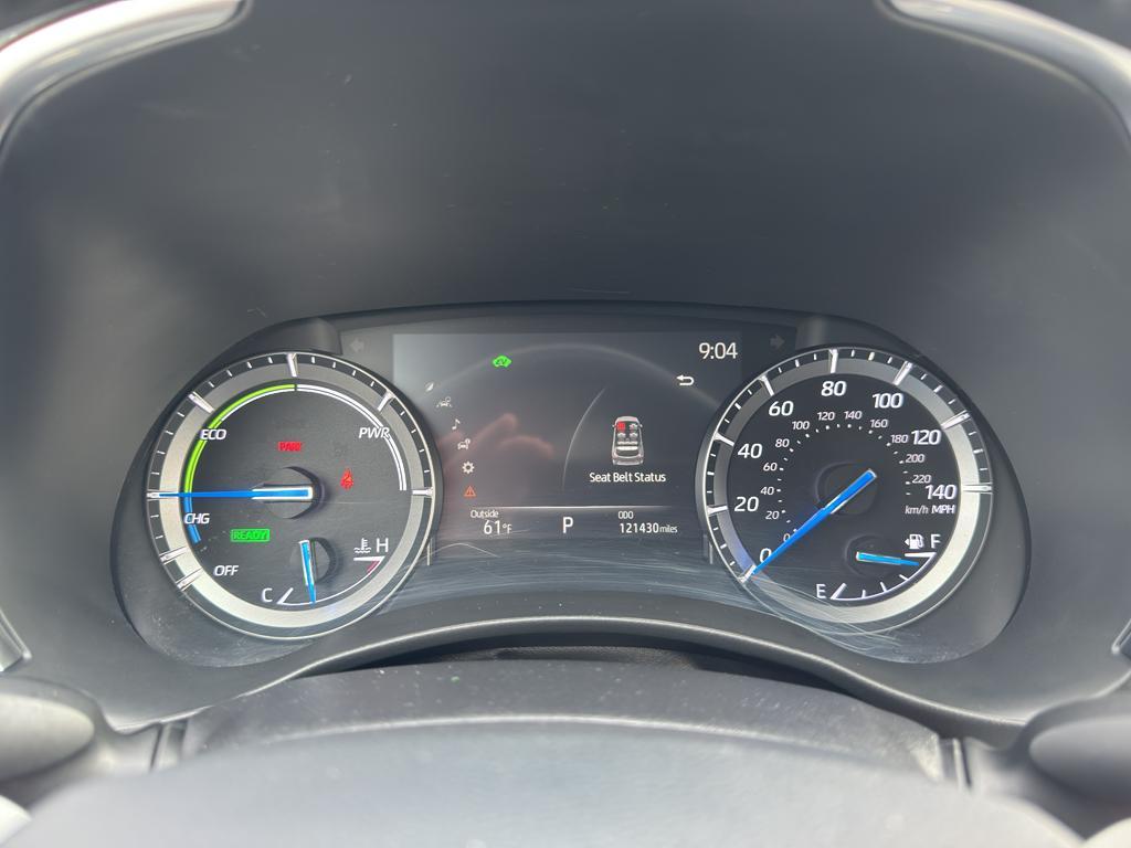 used 2020 Toyota Highlander Hybrid car, priced at $32,179
