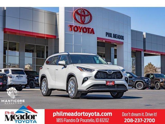 new 2024 Toyota Highlander car, priced at $50,503