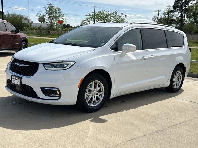 used 2021 Chrysler Pacifica car, priced at $22,996
