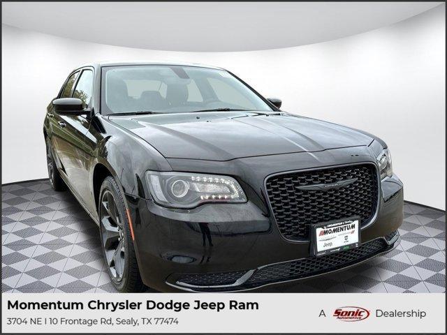new 2023 Chrysler 300 car, priced at $25,293