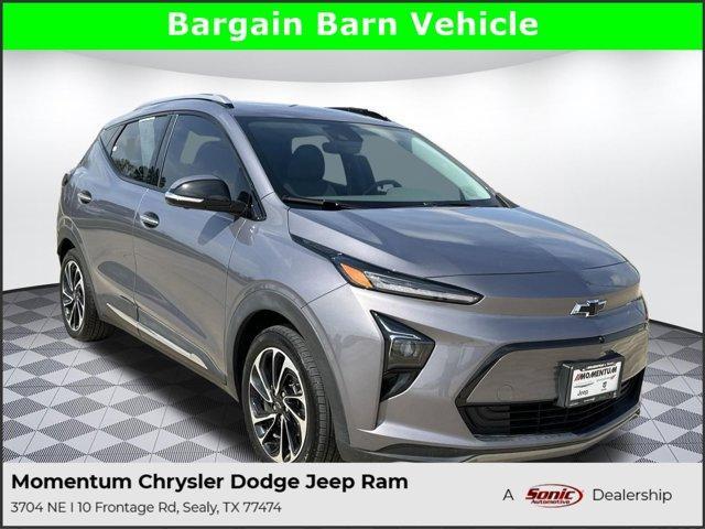 used 2022 Chevrolet Bolt EUV car, priced at $24,696