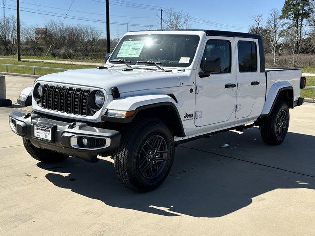 new 2024 Jeep Gladiator car, priced at $41,652