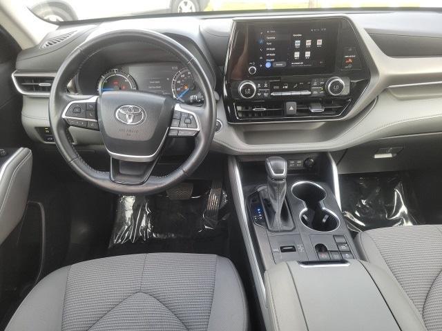 used 2023 Toyota Highlander Hybrid car, priced at $33,488