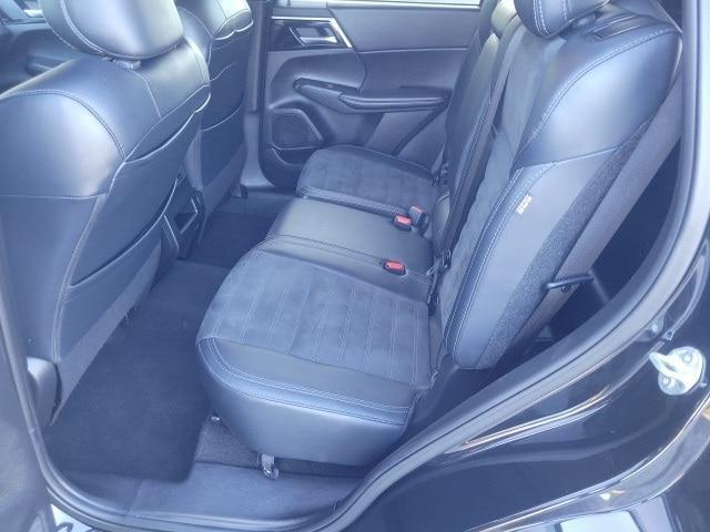 used 2024 Mitsubishi Outlander car, priced at $23,294