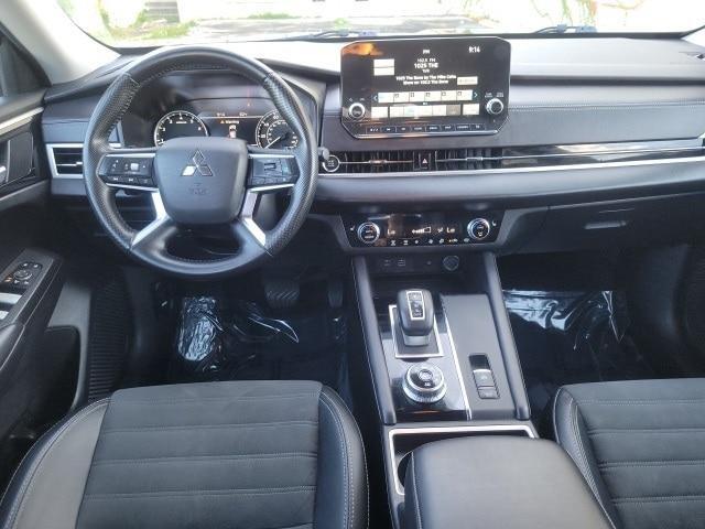used 2024 Mitsubishi Outlander car, priced at $23,294