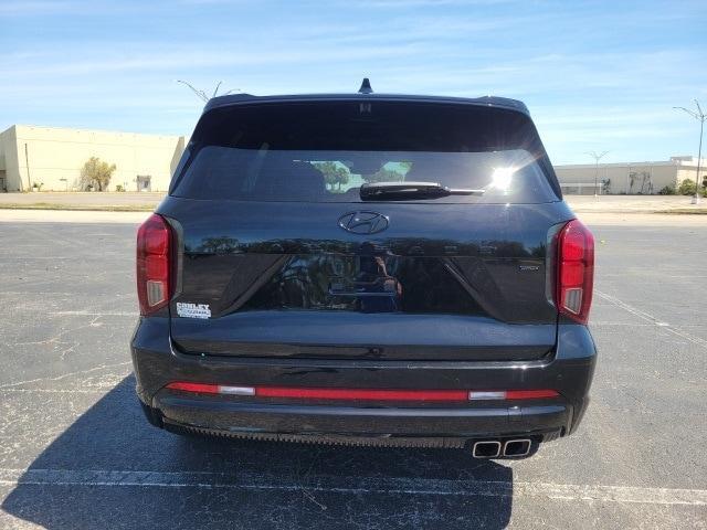 used 2024 Hyundai Palisade car, priced at $37,722