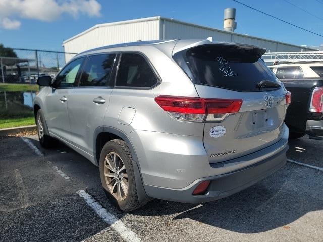 used 2017 Toyota Highlander car, priced at $24,594