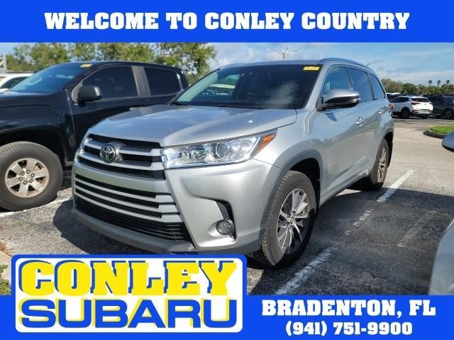 used 2017 Toyota Highlander car, priced at $24,594