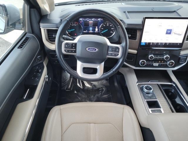 used 2023 Ford Expedition car, priced at $43,674