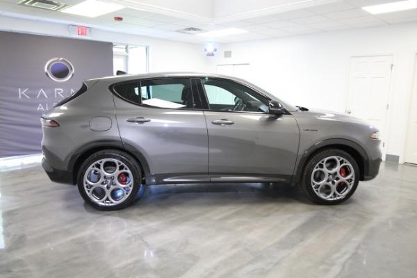 new 2024 Alfa Romeo Tonale car, priced at $57,800